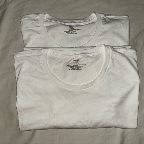 Calvin Klein Men's White T-Shirt bundle with 2 - Picture 1 of 4